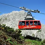 In Nahe Skilift & Pisten Alpesi faház