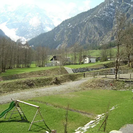 In Nahe Skilift & Pisten Brand (Vorarlberg)